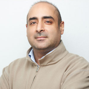Dr-Ladak